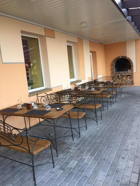 Arka Hotel Mažeikiai Exterior foto